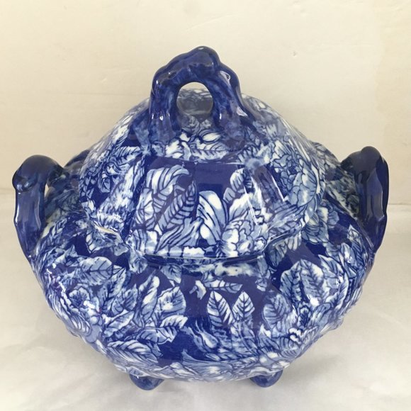 Victoria Ware TUREEN Bowl Flow Blue Cover Foot Soup Vege Chintz Floral Console - Picture 3 of 15